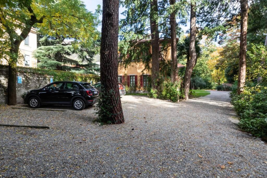 Bilocale Nel Parco Di Villa Erba Cernobbio Dış mekan fotoğraf